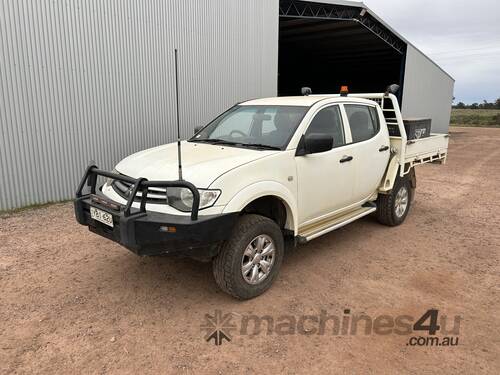 2014 Mitsubishi Triton GLX Diesel