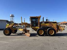 2005 Caterpillar 140H Motor Grader - picture0' - Click to enlarge