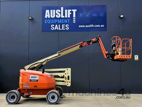 2018 JLG 520AJ - 52ft Diesel Knuckle Boom Lift, Ideal for Accessing Hard-to-Reach Areas