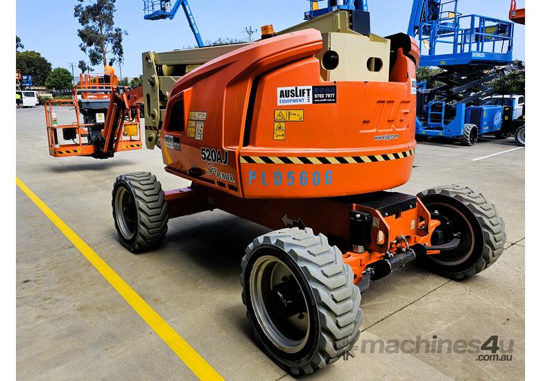 caption 2018 JLG 520AJ - 52ft Diesel Knuckle Boom Lift, Ideal for Accessing Hard-to-Reach Areas
