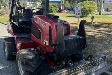 Toro   RT600 Trencher