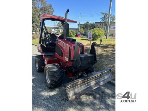 Toro RT600 Trencher 