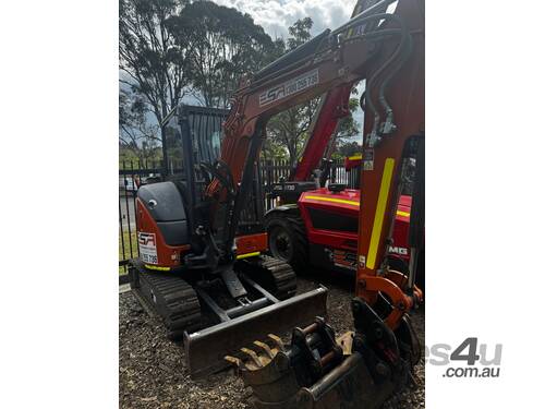 2021 Hitachi ZX33U-5A Mini Excavator - Diesel / 3.3m Max Dig Depth / 3,490kg Operating Weight