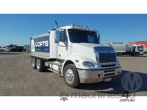 Freightliner Columbia