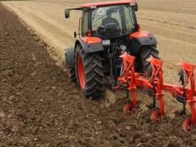 Kubota Reversible Plough RM2005 Series - picture0' - Click to enlarge