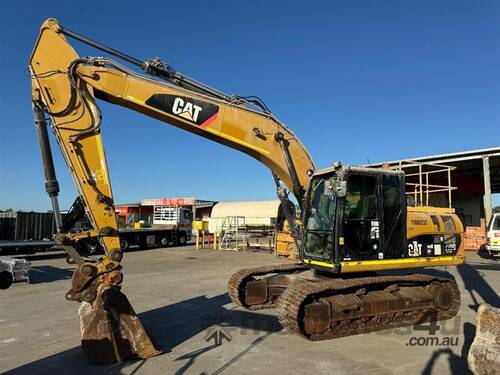 2011 CAT 320D EXCAVATOR