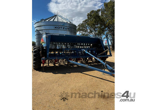 Agrowplow 95 Ag Row Drill Seed Drills Seeding/Planting Equip