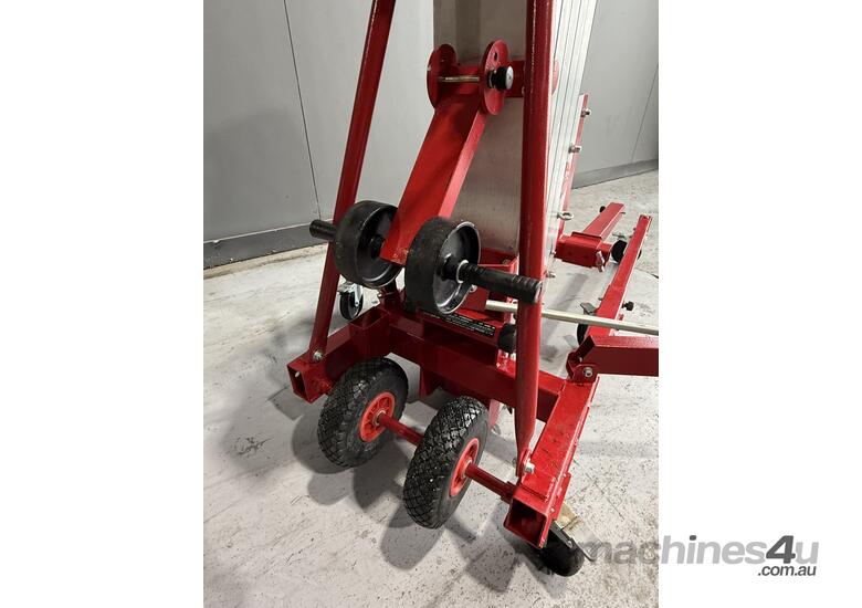 caption 2022 TORO D-407 MATERIAL LIFTER