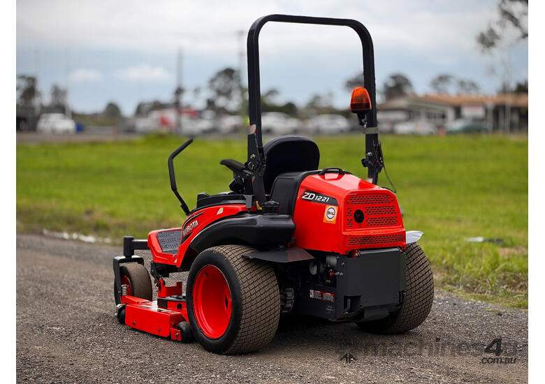 caption Kubota ZD1221 Zero Turn Lawn Equipment