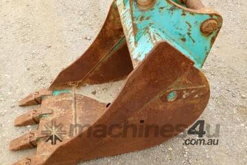 Oz   650MM DIG Bucket