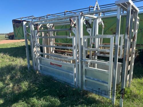 caption Red River Cattle Crush