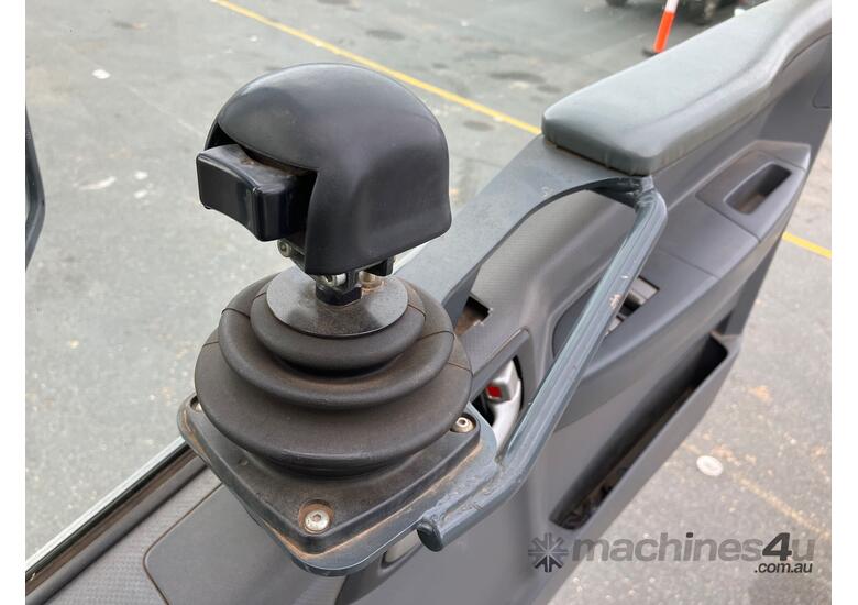 2016 Isuzu FXY1500 Jetpatcher