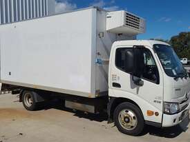 Hino 616 - picture0' - Click to enlarge