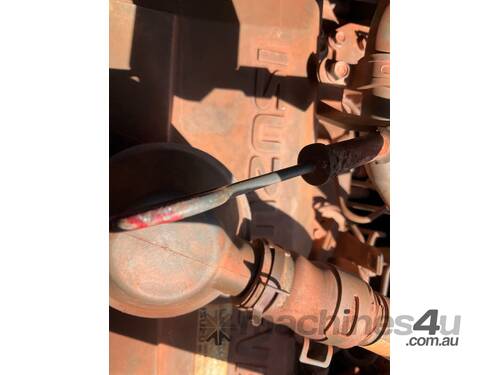 2019 Hitachi ZX260LC-5B Excavator (Steel Tracked)