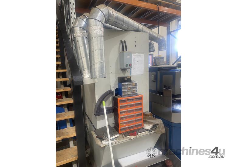 Linishing & Deburring machine great for Laser Cutters