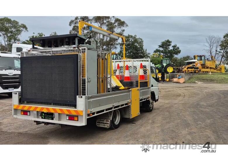 2023 Fuso Canter 515S Tray Traffic Truck