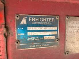 1992 Freighter ST3 Tri Axle Flat Top Curtainside Trailer - picture1' - Click to enlarge