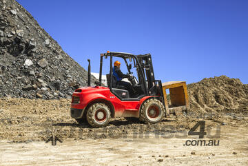2.5T Rough Terrain Forklift 4X4