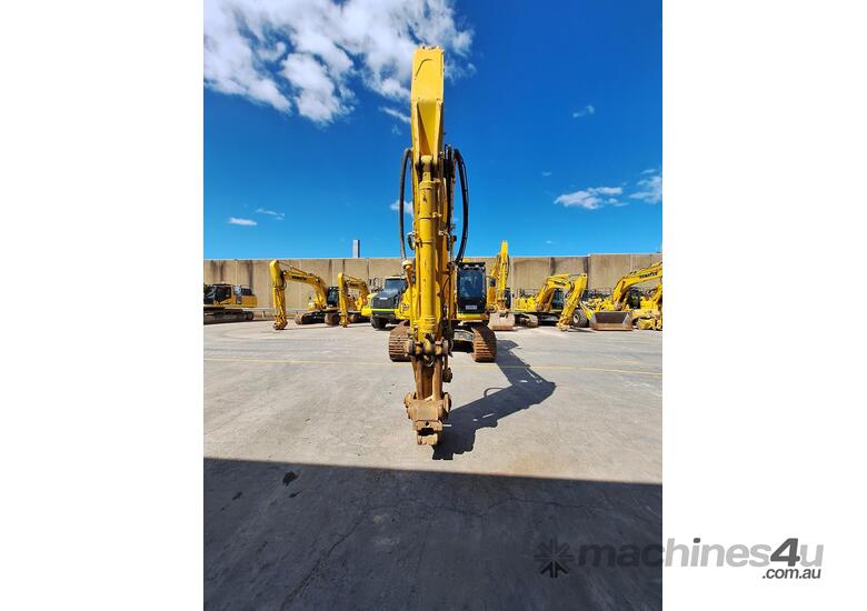 2022 Komatsu PC360LC-11