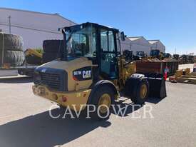 CAT 907M Wheel Loaders integrated Toolcarriers - picture1' - Click to enlarge