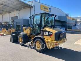 CAT 907M Wheel Loaders integrated Toolcarriers - picture2' - Click to enlarge