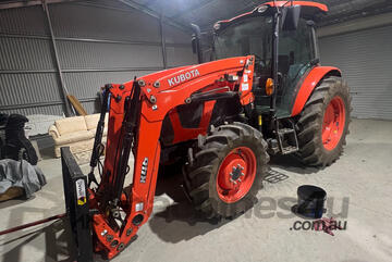 Kubota   M5111 FWA/4WD Tractor Kubota   M5111 FWA/4WD Tractor