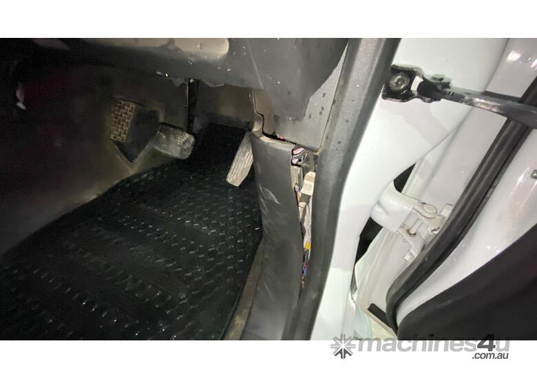 caption 2019 Holden Colorado 4x4 LS Extra Cab T/Diesel (Auto)