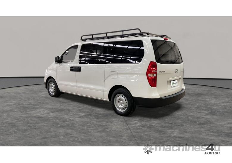 caption 2017 Hyundai iLoad Diesel (Council Asset)