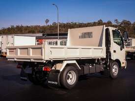 2025 Hino 300 series 617 Manual Tipper - picture1' - Click to enlarge
