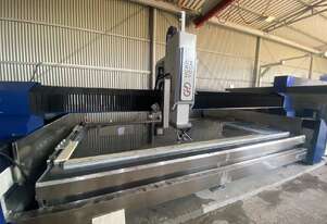 5 Axis CNC Water Jet Cutter Clean, Cold Cutting for Heat-Sensitive Materials