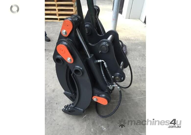 caption BETTA BILT BUCKETS 5 TONNE HYDRAULIC GRABS