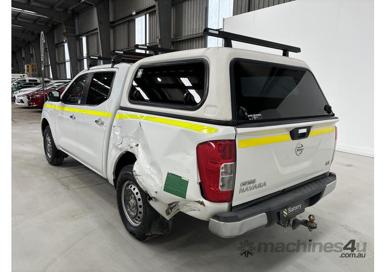 caption 2015 Nissan Navara RX Dual Cab Utility (Diesel) (Auto)