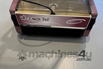 Roots Wizzard 34N Floor Scrubber