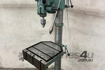 Arboga E-825 Geared Pedestal Drill