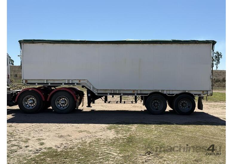 1982 DROP DECK TIPPER TRAILER