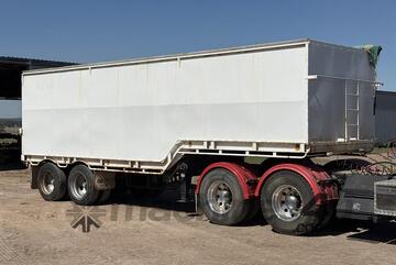 1982 DROP DECK TIPPER TRAILER
