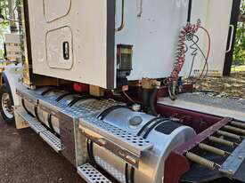 2011 Kenworth T659 Prime Mover - 600HP Cummins, 18 Speed Manual, 140T Rated - picture1' - Click to enlarge