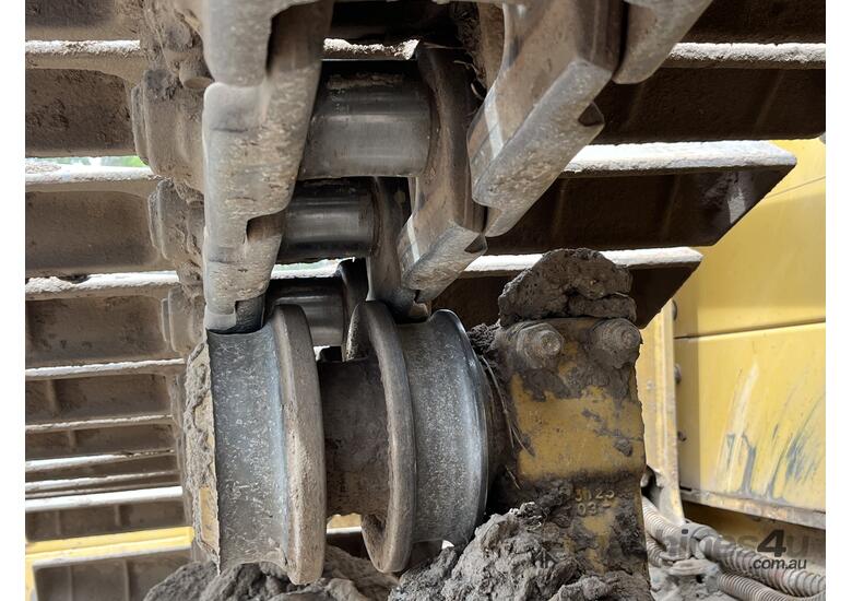 2017 Caterpillar D6N LGP Dozer (Swamp Tracks)