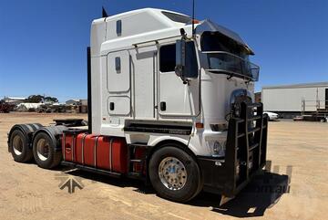 Kenworth   K200