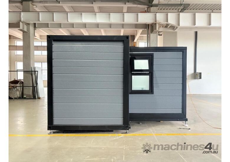 Donga 6m Accommodation Bedroom Kitchen + Bathroom Side pop out