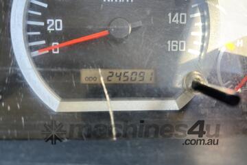 2014 Isuzu NPR 75-190 Service Body / Crane Truck