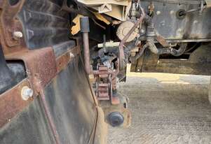 2010 Isuzu FH FVZ 1400 Long 6x4 Beavertail