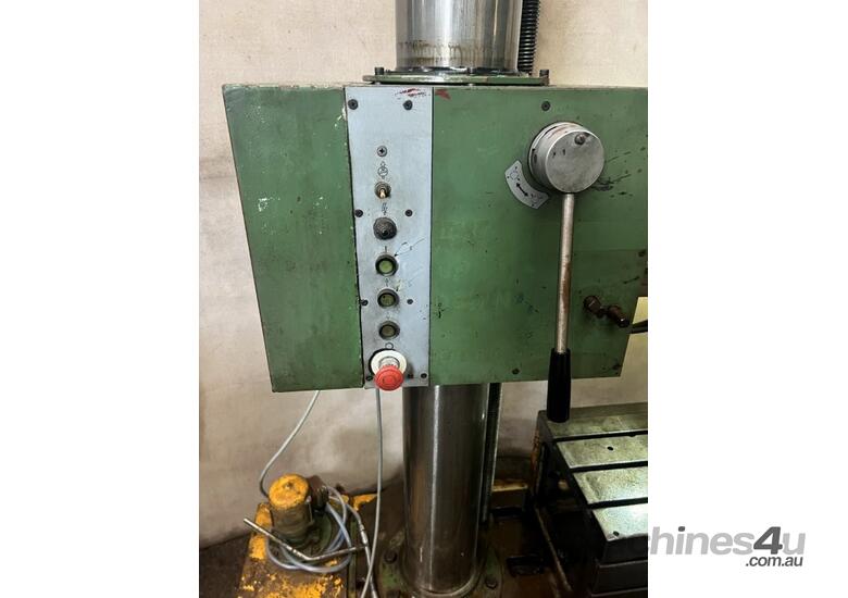 Gomel 2K522 Portable Radial Arm Drill