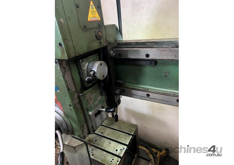 Gomel 2K522 Portable Radial Arm Drill