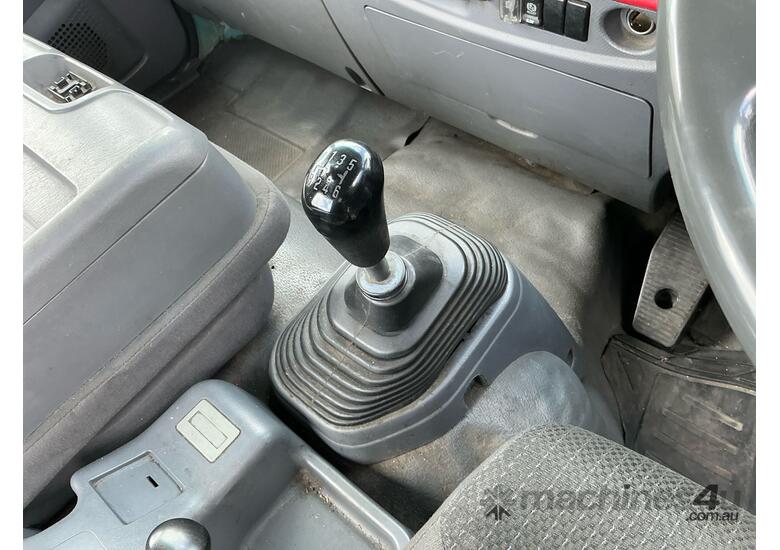 2012 Isuzu FSR700 Cab Chassis