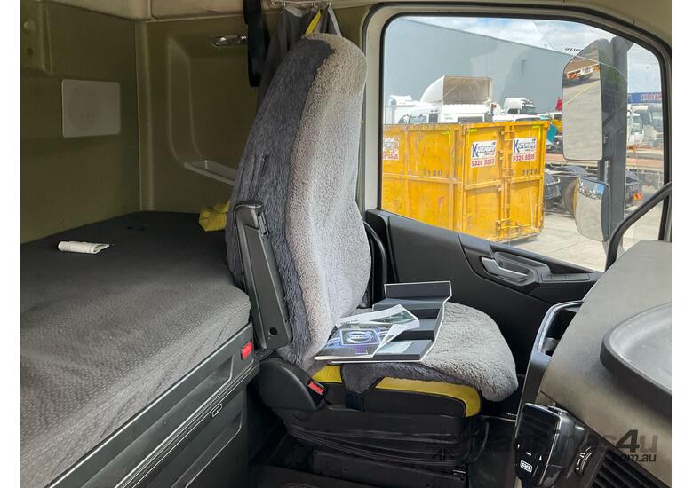 2017 Volvo FH16 Prime Mover