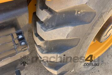 2025 JCB 3DX 4x4 Backhoe/Loader