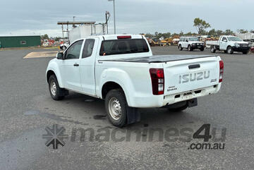 2017 Isuzu D-MAX Utility Extended Cab