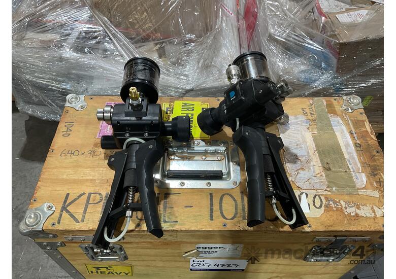 *UNRESERVED* 2 x Druck  PV 411 Pneumatic/Hydraulic Hand-pumps