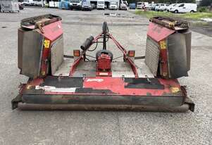Trimax   Stealth S3 wing mower